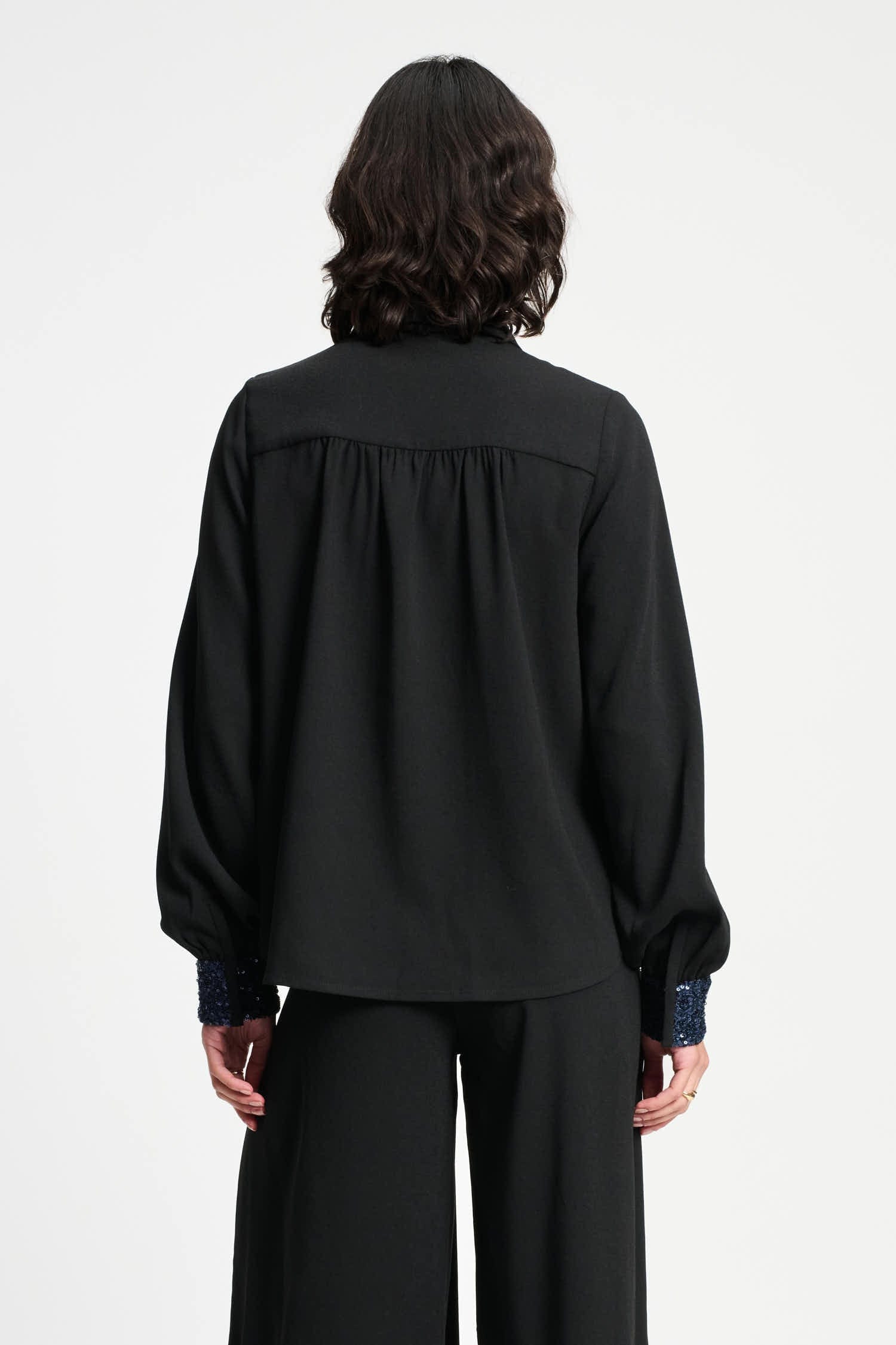 POM Amsterdam Blouses BLOUSE - Bow Noir