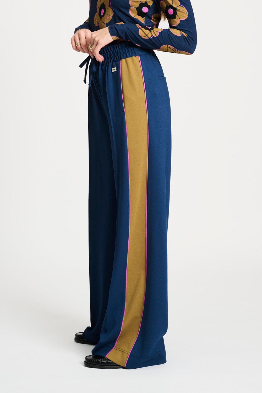 POM Amsterdam Pants PANTALON - Colourblock Nightfall Blue