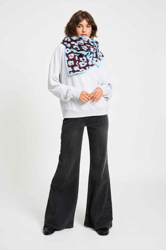 POM Amsterdam Shawls Purple / OS ECHARPE - Leopard Plum