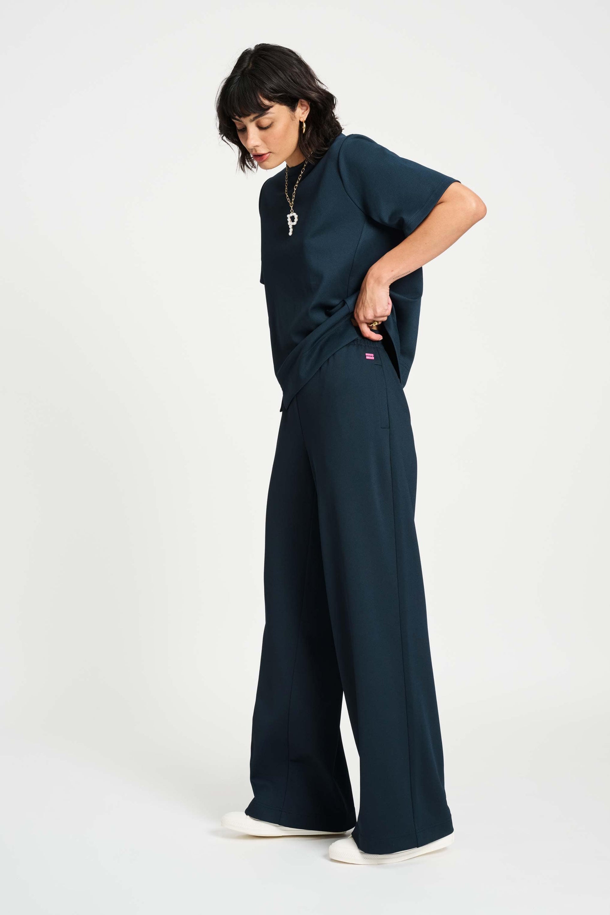 POM Amsterdam Tops TOP - Nina Dark Navy