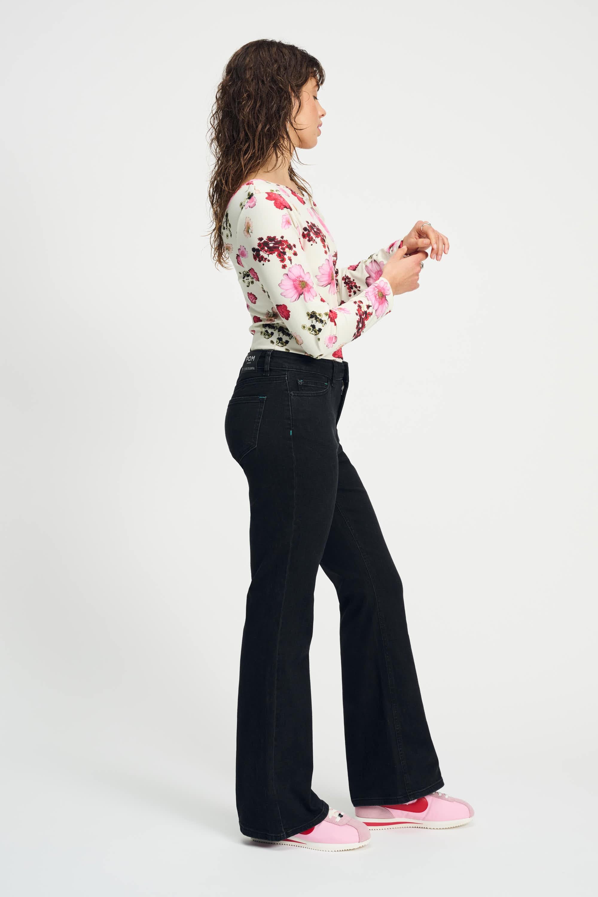 POM Amsterdam Jeans JEANS - Esmee Flare Vintage Black