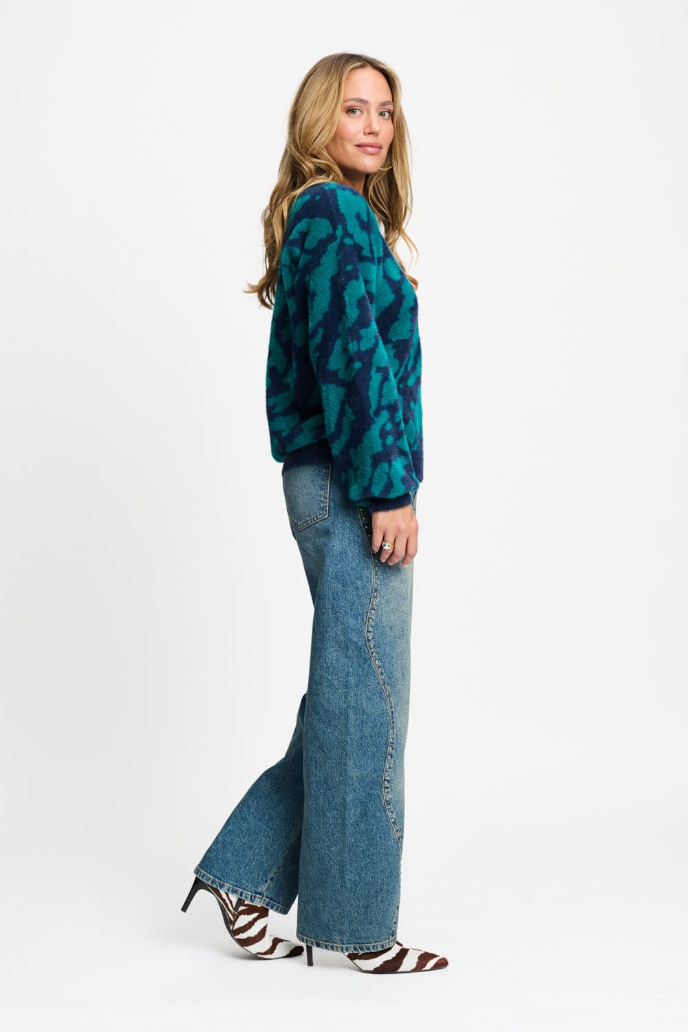 POM Amsterdam Pullovers PULLOVER - Frida Animal Teal Green