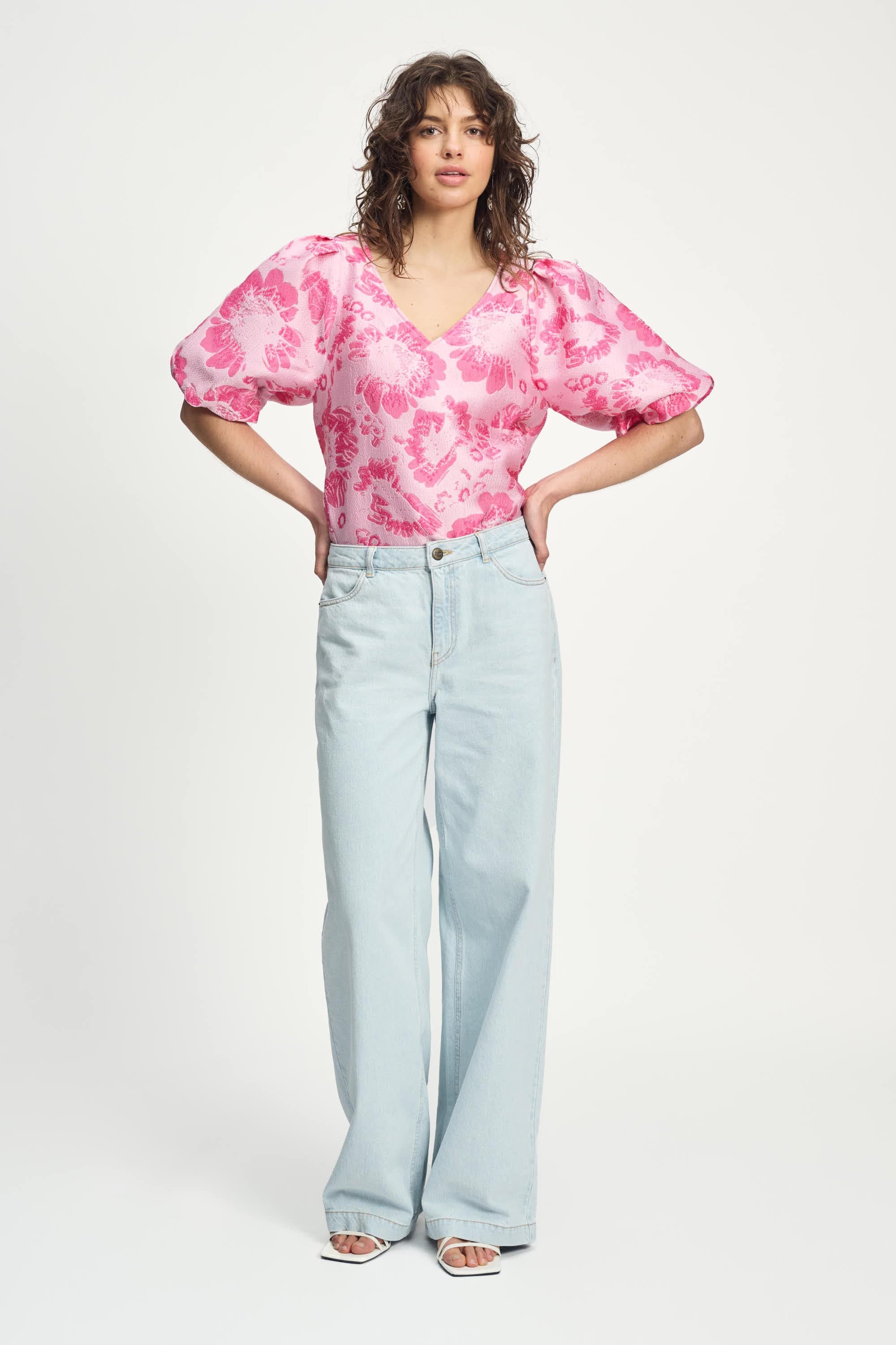 POM Amsterdam Tops TOP - Floral Jacquard Raspberry